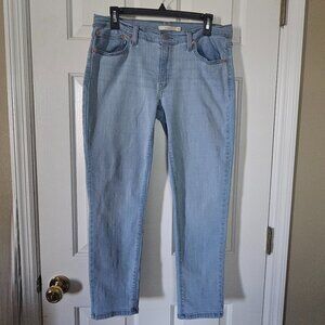 Levi's Boyfriend Mid Rise Women's Jeans